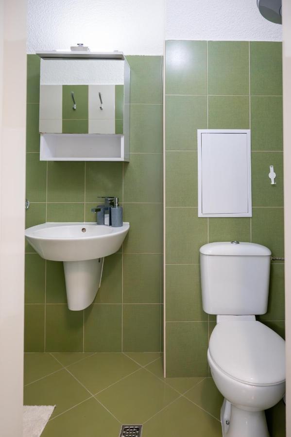 Апартаменты Colorful Studio With Balcony - Free Parking София Экстерьер фото